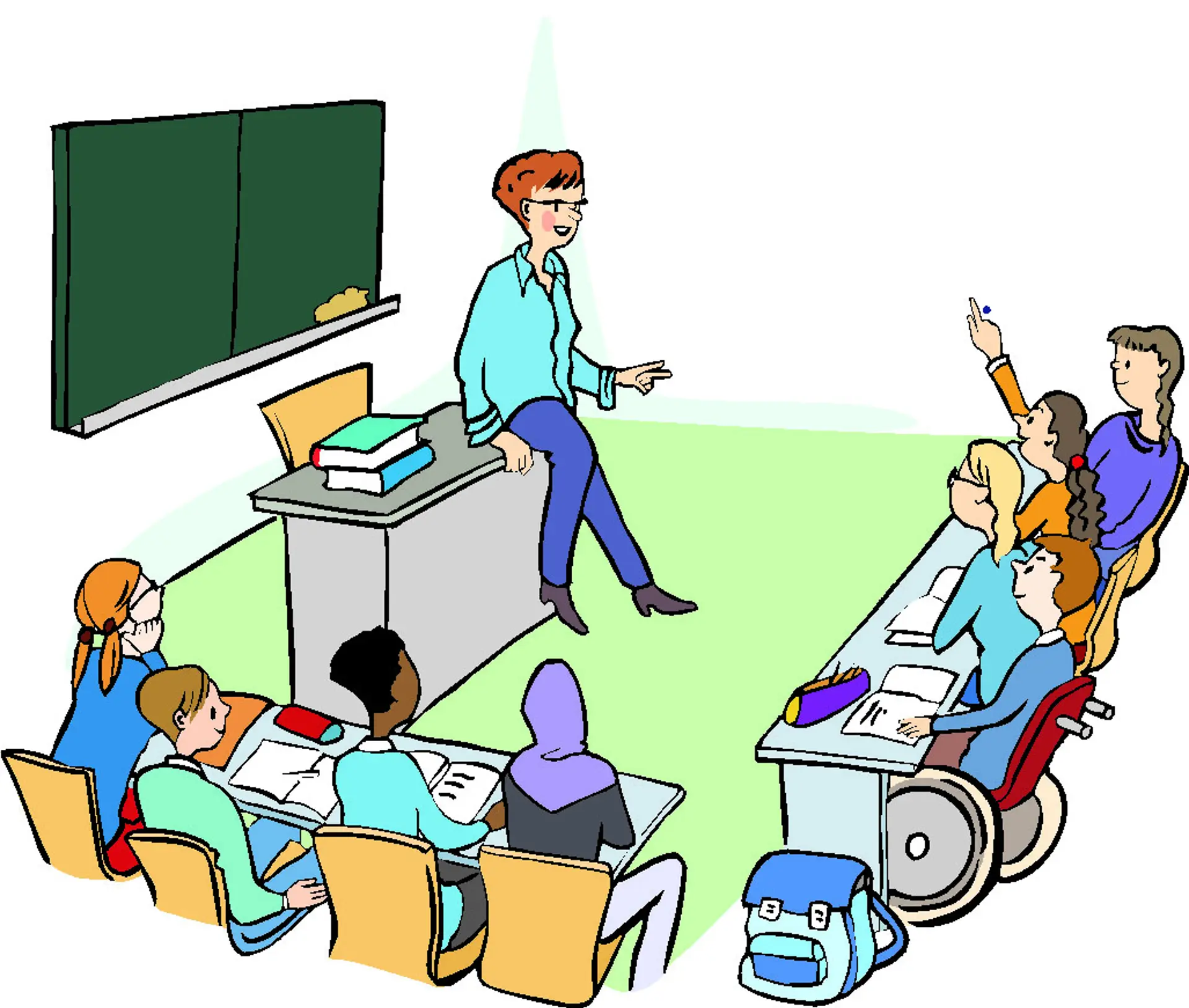 Eine Lehrkraft steht in der Mitte des Klassenraums vor der Tafel und spricht mit der Klasse, die aus Kindern mit und ohne Beeinträchtigung besteht