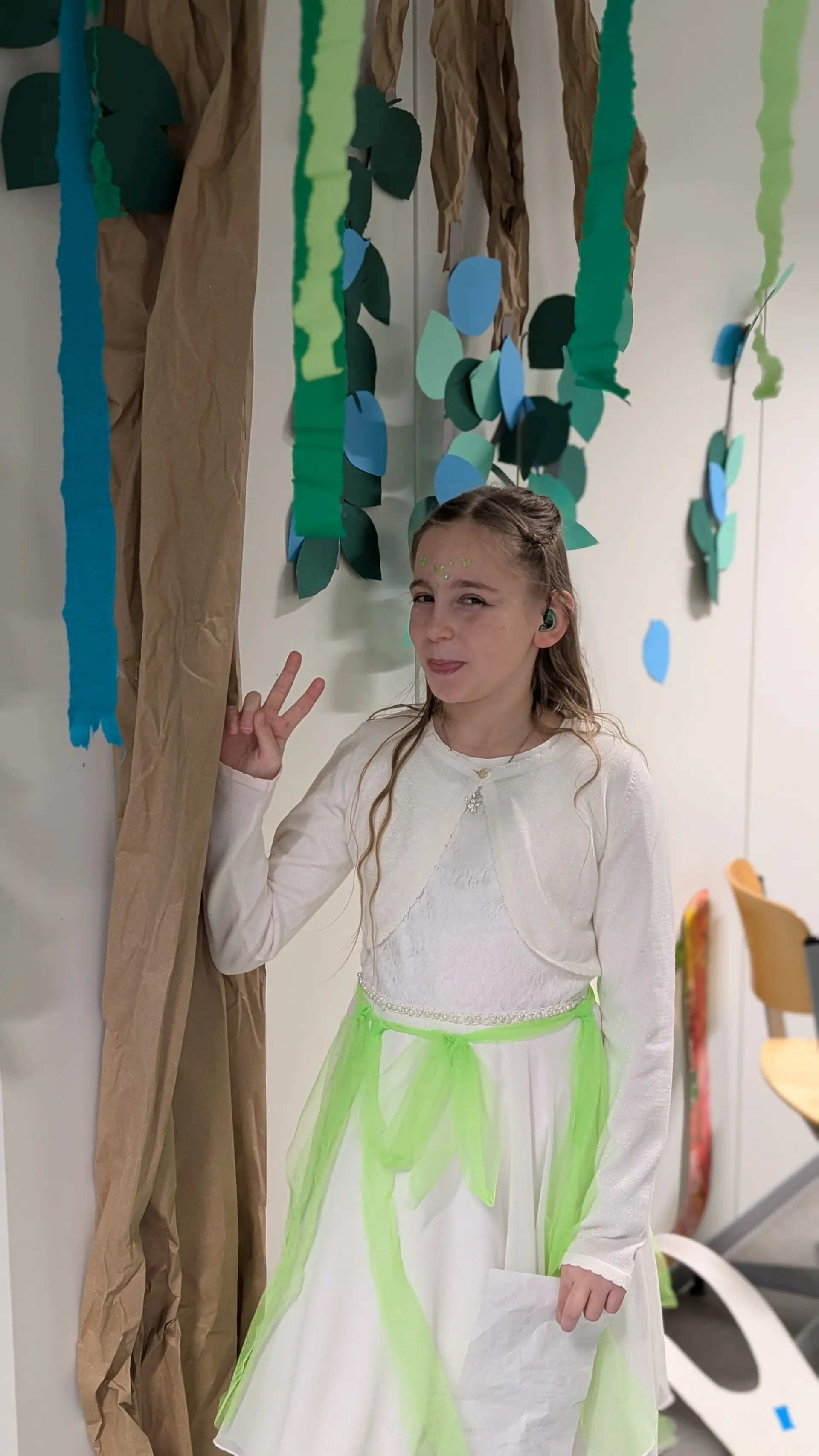 Karneval: Kind im Feen-Kostüm